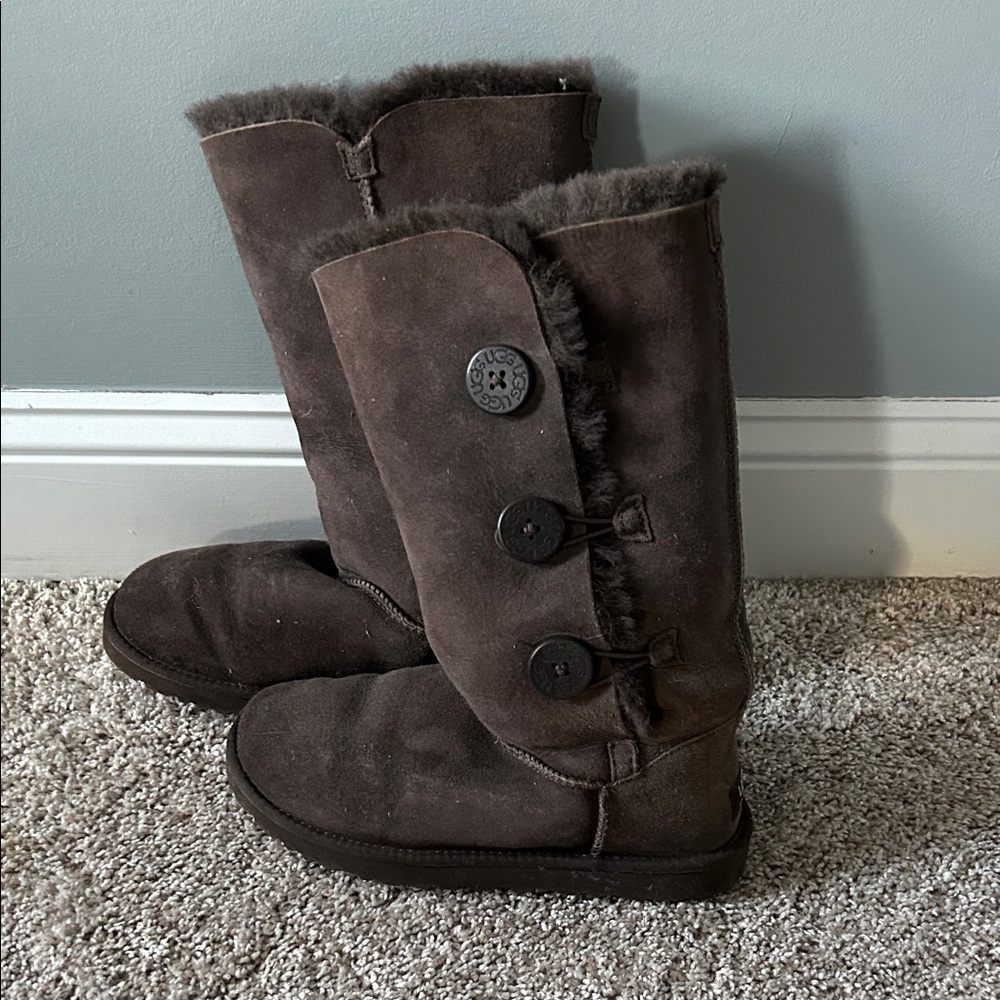 Cozy Brown UGG Button-Accent Winter Boots